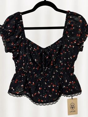 Cider Black Floral Puff-Sleeve Tie-Front Smocked Top